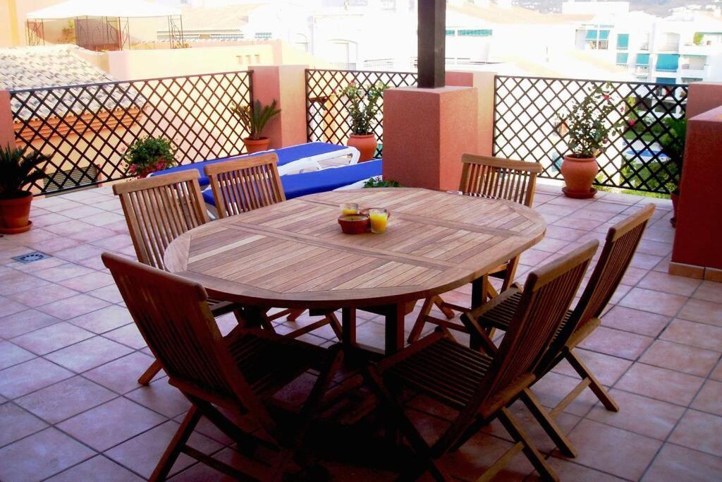 Las Brisas Apartment, Salobreña Eksteriør billede
